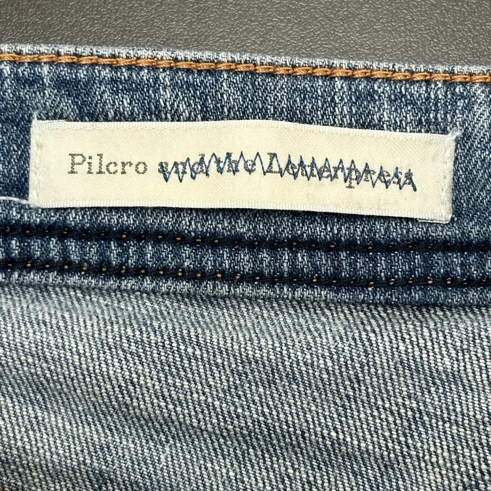 Pilcro and the Letterpress Hyphen Distressed Denim Shorts 28‎ Stretch Comfy